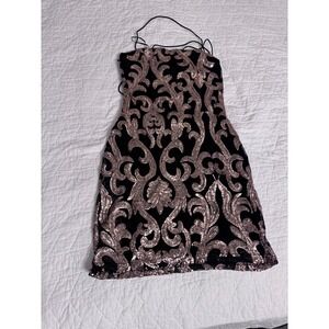 Windsor Dress size large, excellent condition, prom, homecoming, formal dance‎